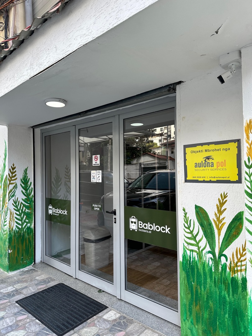 Bablock Luggage Storage — Nuestras taquillas
